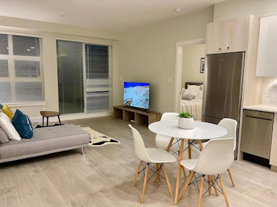 111-10838 Whalley Boulevard - 3