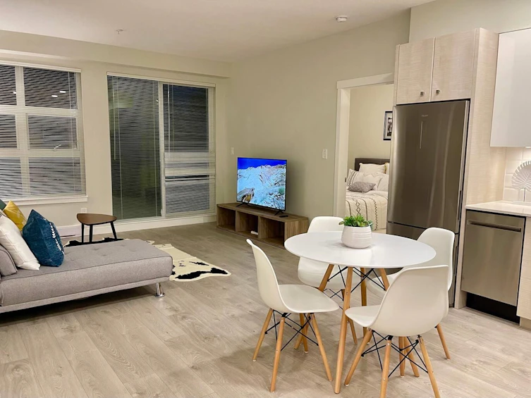 111-10838 Whalley Boulevard, Surrey, BC, V3R 4G8 - 3