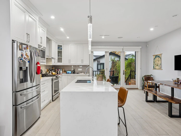 3045 E 59th Avenue, Vancouver, BC, V5S 2B2 - 21