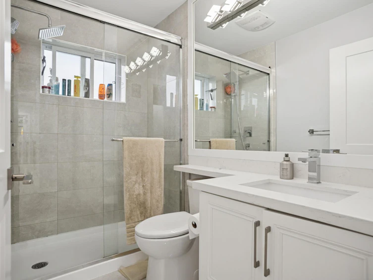 3045 E 59th Avenue, Vancouver, BC, V5S 2B2 - 26