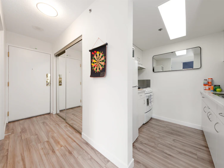 801-789 Drake Street, Vancouver, BC, V6Z 2N7 - 9