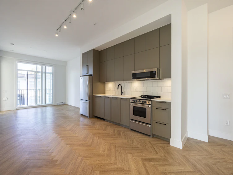 405-13933 105 Boulevard, Surrey, BC, V3T 0R6 - 5