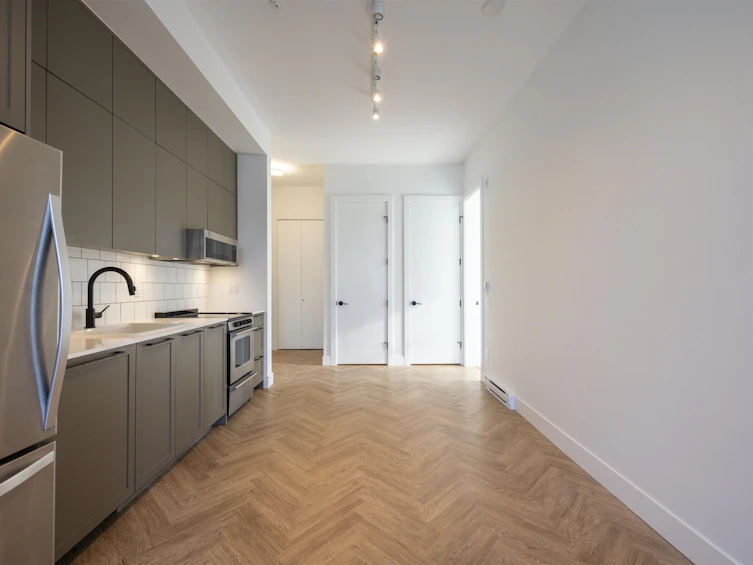 405-13933 105 Boulevard, Surrey, BC, V3T 0R6 - 10
