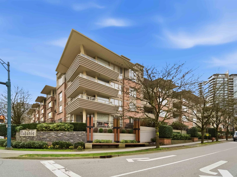 308 - 801 Klahanie Drive, Port Moody BC V3H 5K4