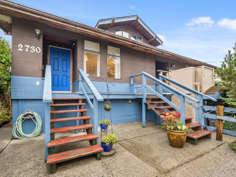2730 Point Grey Road, Vancouver, BC, V6K 1A6 - 2