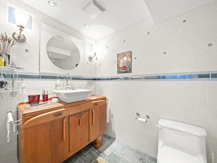 402-1575 Beach Avenue, Vancouver, BC, V6G 1Y5 - 17