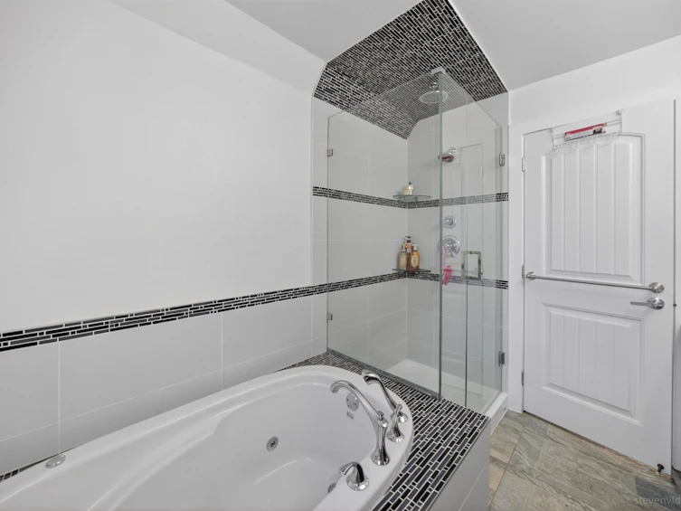 12855 107a Avenue, Surrey, BC, V3T 2G4 - 25