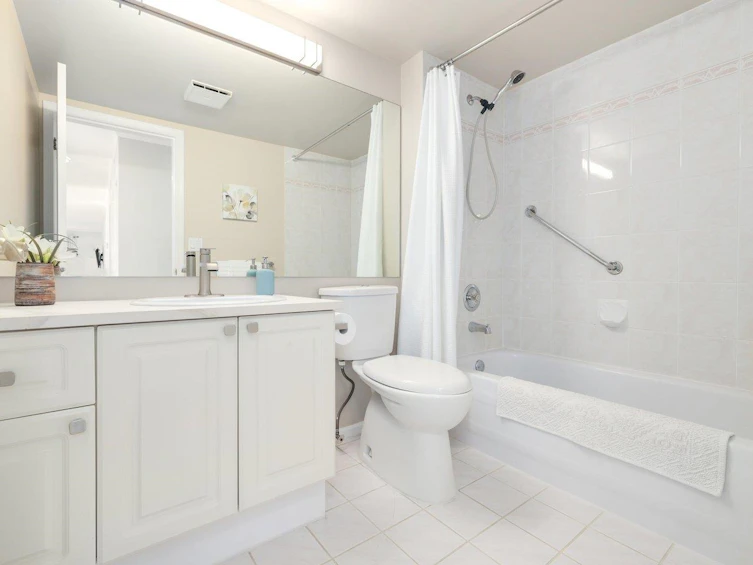 206-5556 14 Avenue, Delta, BC, V4M 4E7 - 15