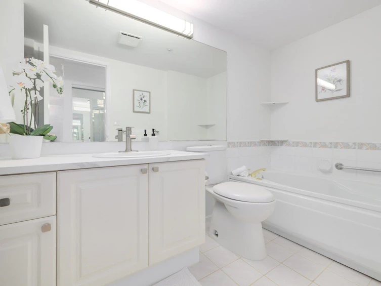 206-5556 14 Avenue, Delta, BC, V4M 4E7 - 12