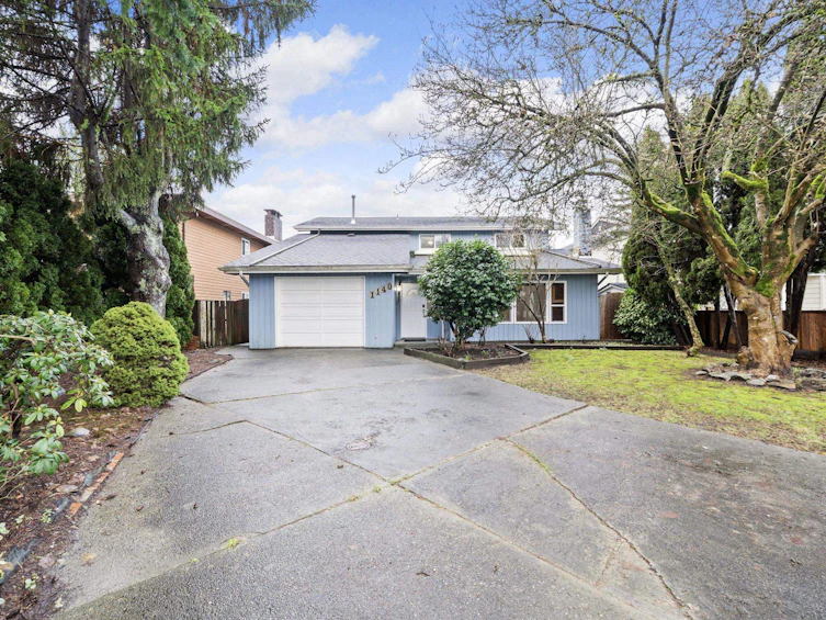 1140 Lansdowne Drive, Coquitlam, BC, V3B 5R3 - 2