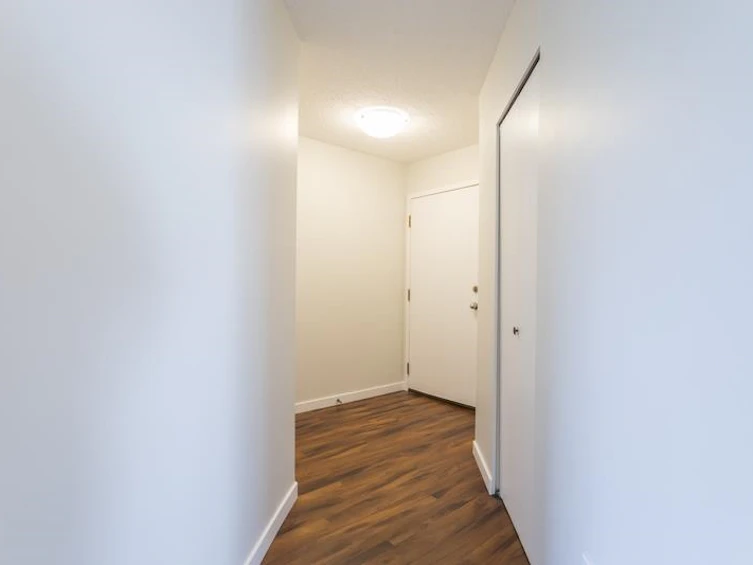214-7411 Minoru Boulevard, Richmond, BC, V6Y 1Z3 - 2