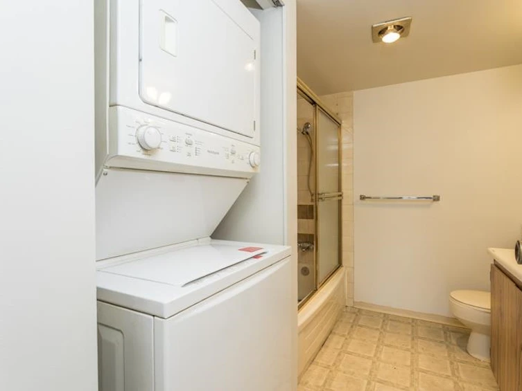 214-7411 Minoru Boulevard, Richmond, BC, V6Y 1Z3 - 19
