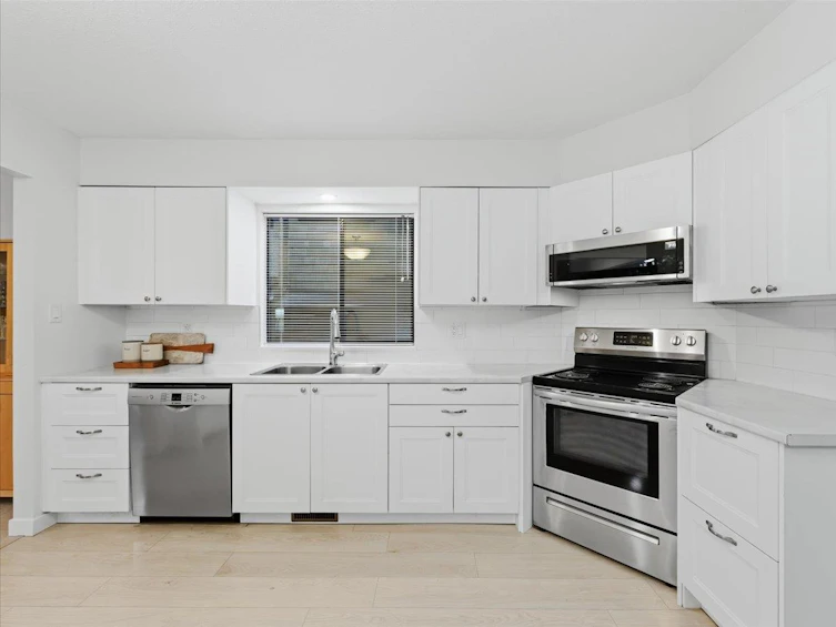 1341 Wellington Drive, North Vancouver, BC, V7K 1L6 - 12