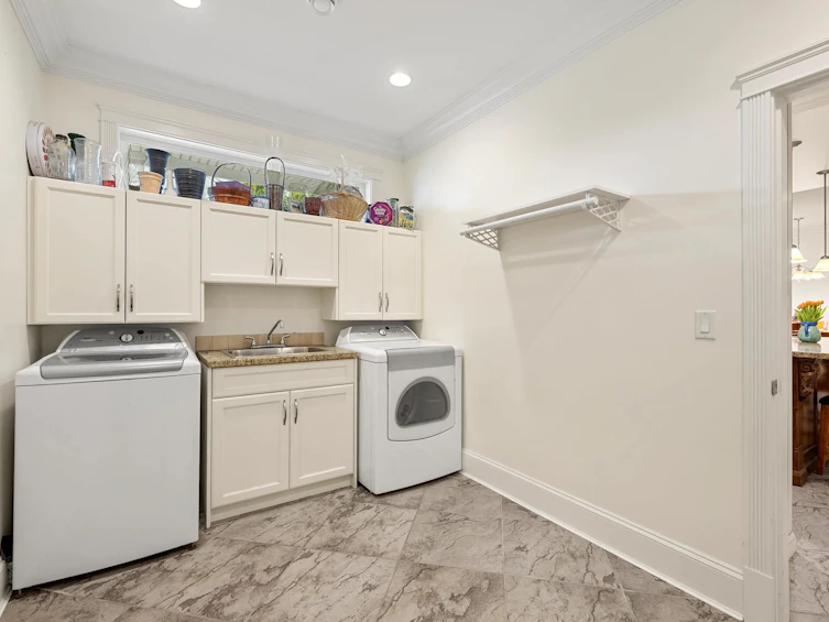 27733 Porter Drive, Abbotsford, BC, V4X 2S8 - 24