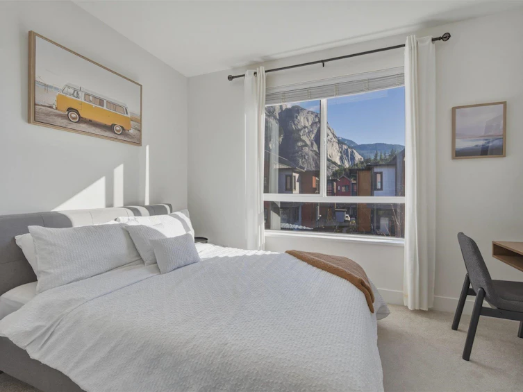 1361 Marinaside Place, Squamish, BC, V8B 1A8 - 14