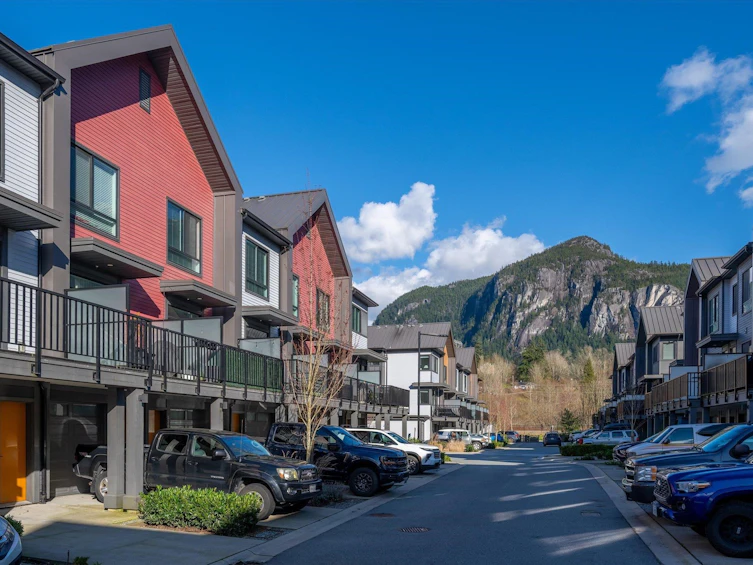 1361 Marinaside Place, Squamish, BC, V8B 1A8 - 29