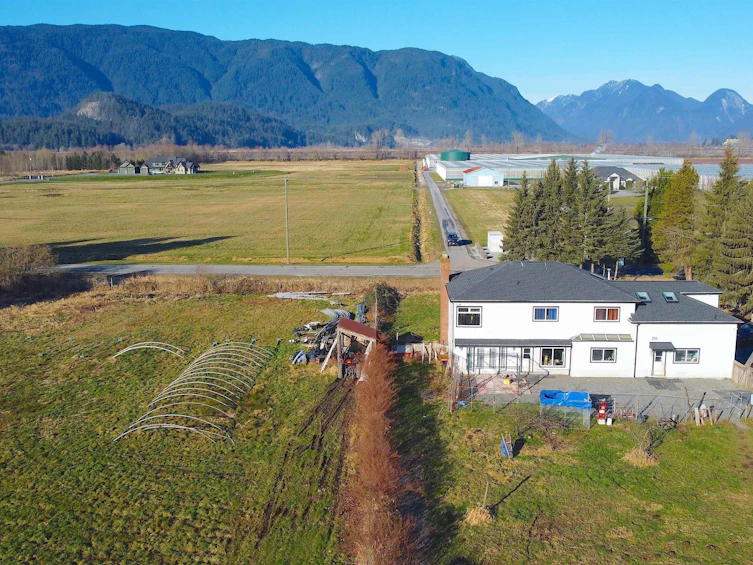 19682 Richardson Road, Pitt Meadows, BC, V3Y 1Z1 - 6