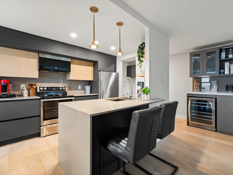 A601-431 Pacific Street, Vancouver, BC, V6Z 2P6 - 2