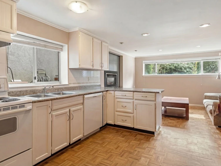 2779 W 33rd Avenue, Vancouver, BC, V6N 2E9 - 11