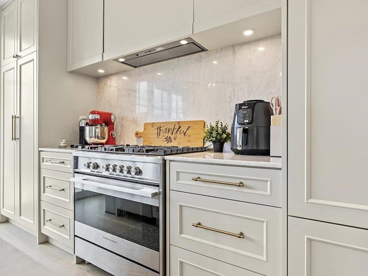 986 Renfrew Street, Vancouver, BC, V5K 4B8 - 5