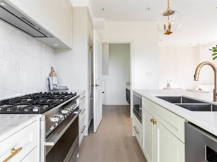 986 Renfrew Street, Vancouver, BC, V5K 4B8 - 7