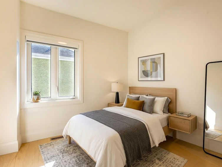 2890 Grant Street, Vancouver, BC, V5K 4C8 - 14