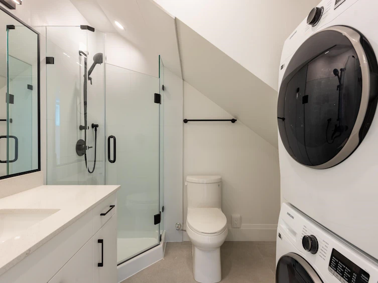 2890 Grant Street, Vancouver, BC, V5K 4C8 - 20