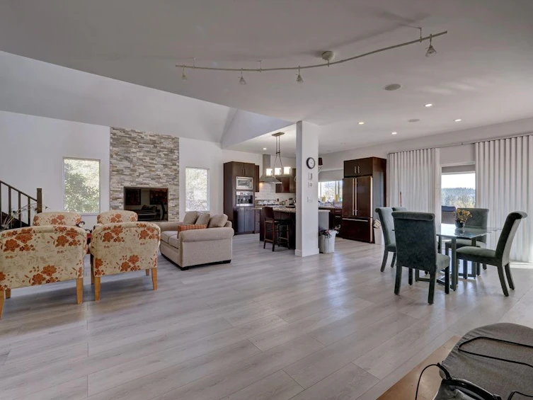 5628 Medusa Place, Sechelt, BC, V0N 3A3 - 8