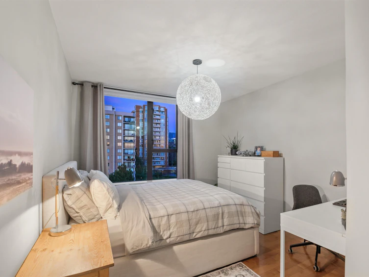 PH8-683 W Victoria Park, North Vancouver, BC, V7M 0A2 - 33