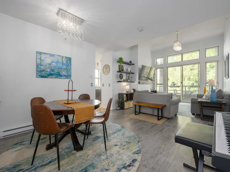 409-9329 University Crescent, Burnaby, BC, V5A 4Y4 - 9