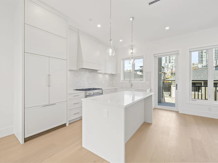 531 W 61st Avenue, Vancouver, BC, V6P 2B4 - 8