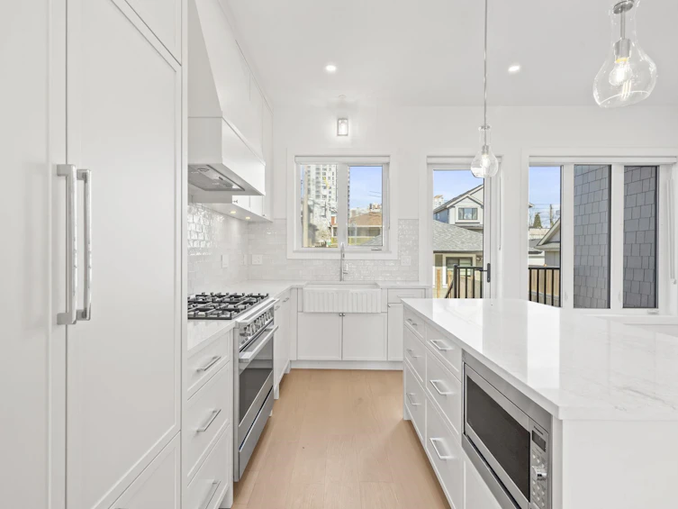 531 W 61st Avenue, Vancouver, BC, V6P 2B4 - 7