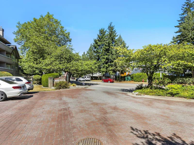 310-7435 121a Street - 5