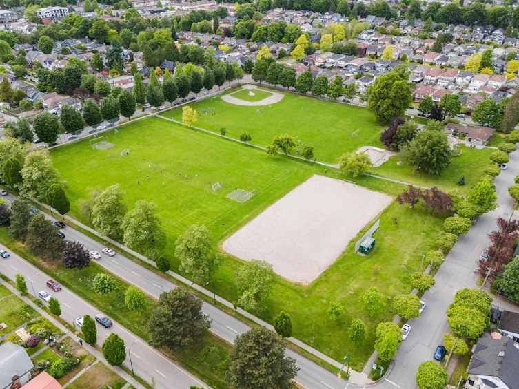 2641 E 5th Avenue, Vancouver, BC, V5M 1N1 - 38