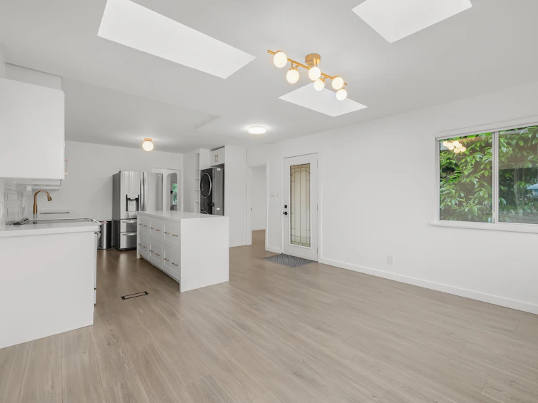 2641 E 5th Avenue, Vancouver, BC, V5M 1N1 - 11