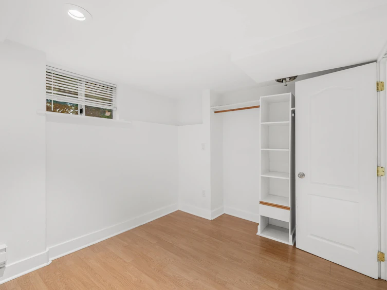 2641 E 5th Avenue, Vancouver, BC, V5M 1N1 - 28