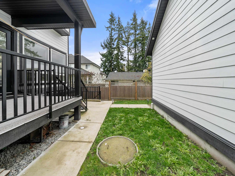 6021 128a Street, Surrey, BC, V3X 2L3 - 40