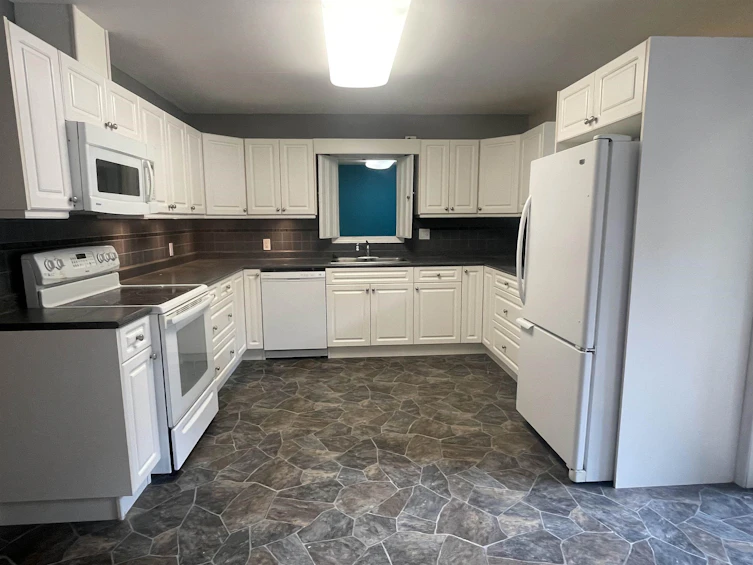31828 Grove Avenue, Mission, BC, V4S 1E7 - 4