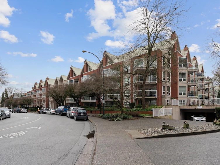 107B-1210 Quayside Drive, New Westminster, BC, V3M 6H1 - 32
