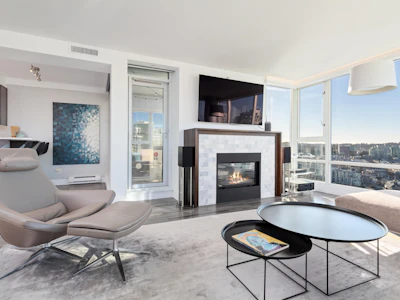 3307-1033 Marinaside Crescent - 4