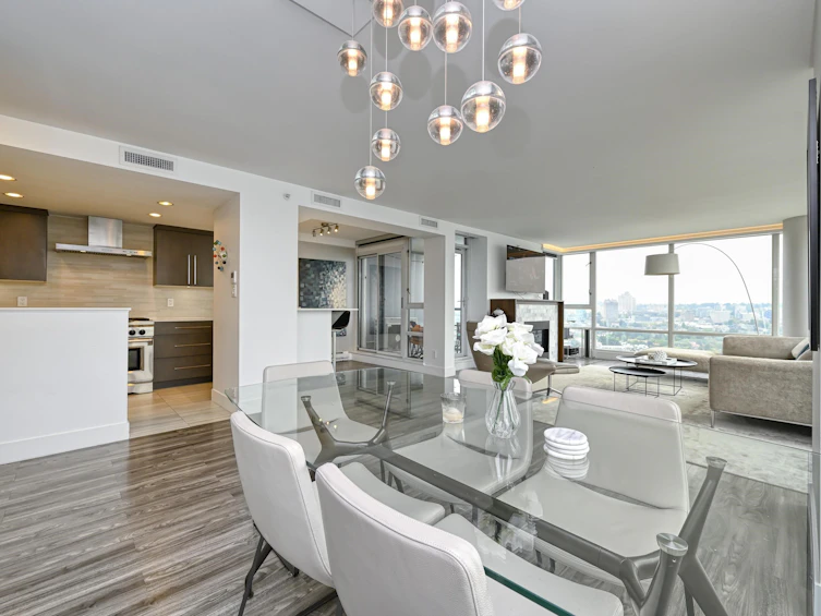 3307-1033 Marinaside Crescent, Vancouver, BC, V6Z 3A3 - 11