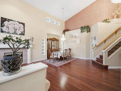 30 Linden Court - 3