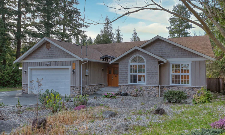 8029 Southwood Road