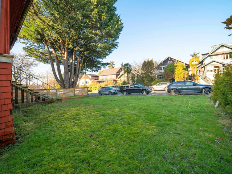 2544 W 3rd Avenue, Vancouver, BC, V6K 1M1 - 16