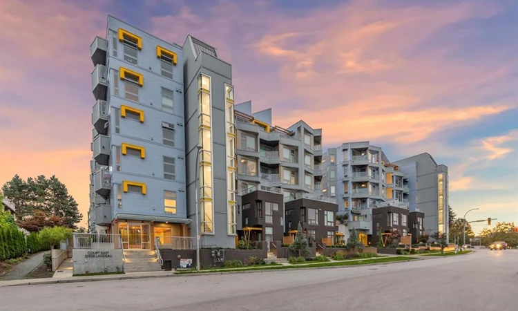 410-32828 Landeau Place