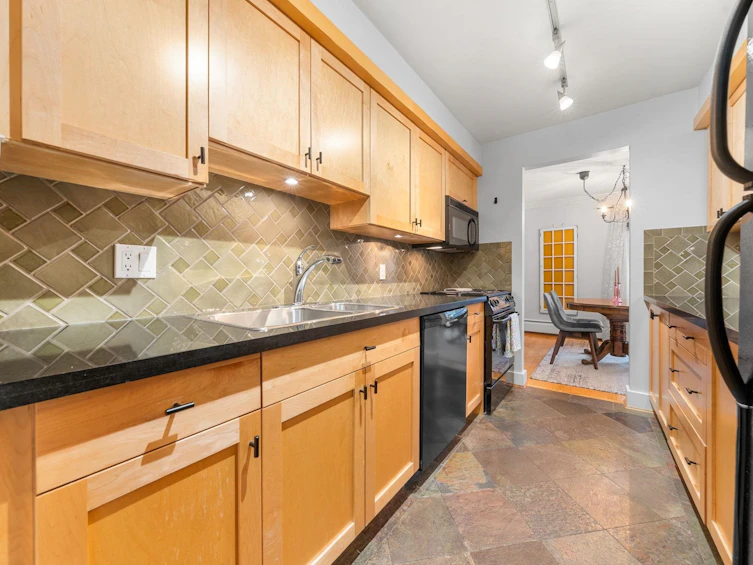 209-1720 W 12th Avenue, Vancouver, BC, V6J 2E6 - 17