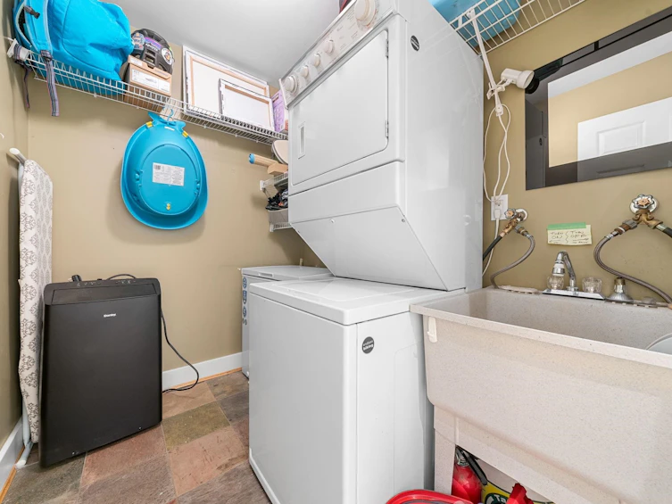 209-1720 W 12th Avenue, Vancouver, BC, V6J 2E6 - 29