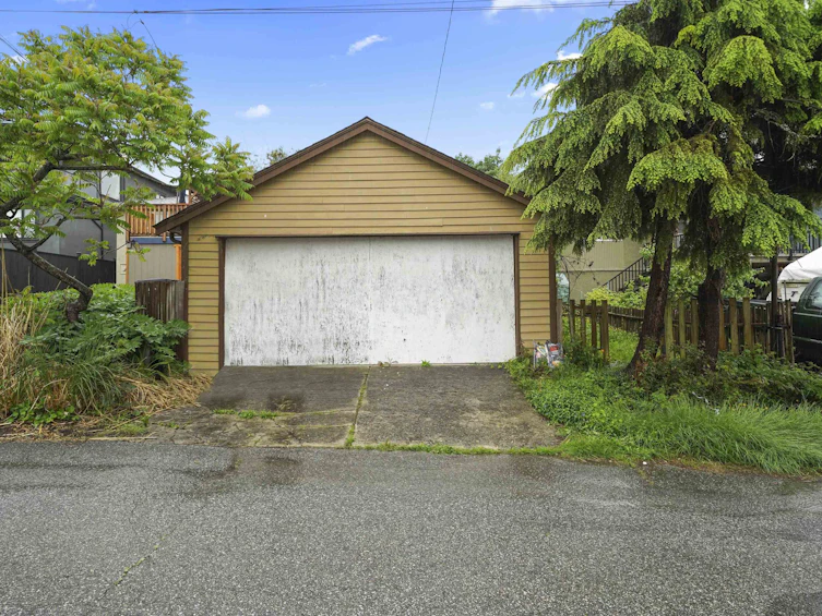 75 Springer Avenue, Burnaby, BC, V5B 3K4 - 28