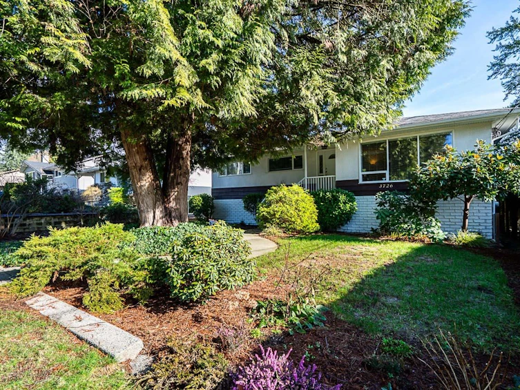 3726 Sefton Street, Port Coquitlam, BC, V3B 3R5 - 3