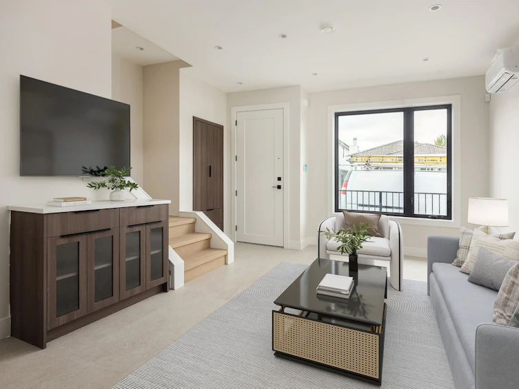 4413 Oxford Street, Burnaby, BC, V5C 1E6 - 35